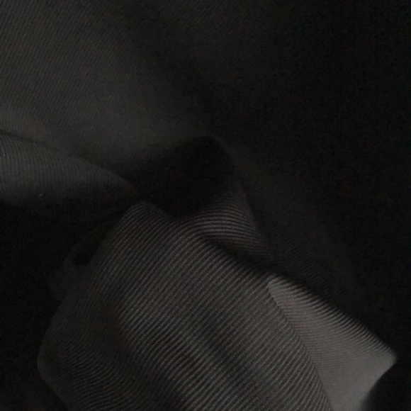 Little black dress with tight neckline - Picture 3 of 4